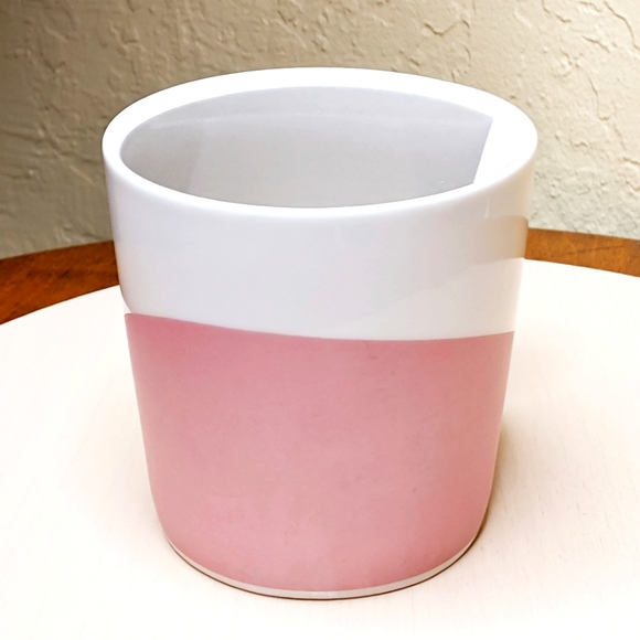 STARBUCKS 2005 Pink & Gray mug - Picture 2 of 8